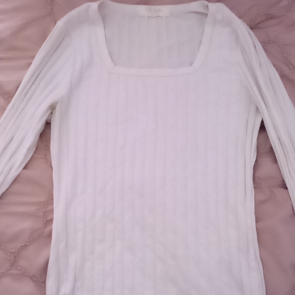 Full Circle Long Sleeve Top